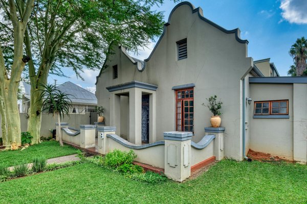 Luminaire pour couloir : de bonnes raisons de choisir des appliques murales